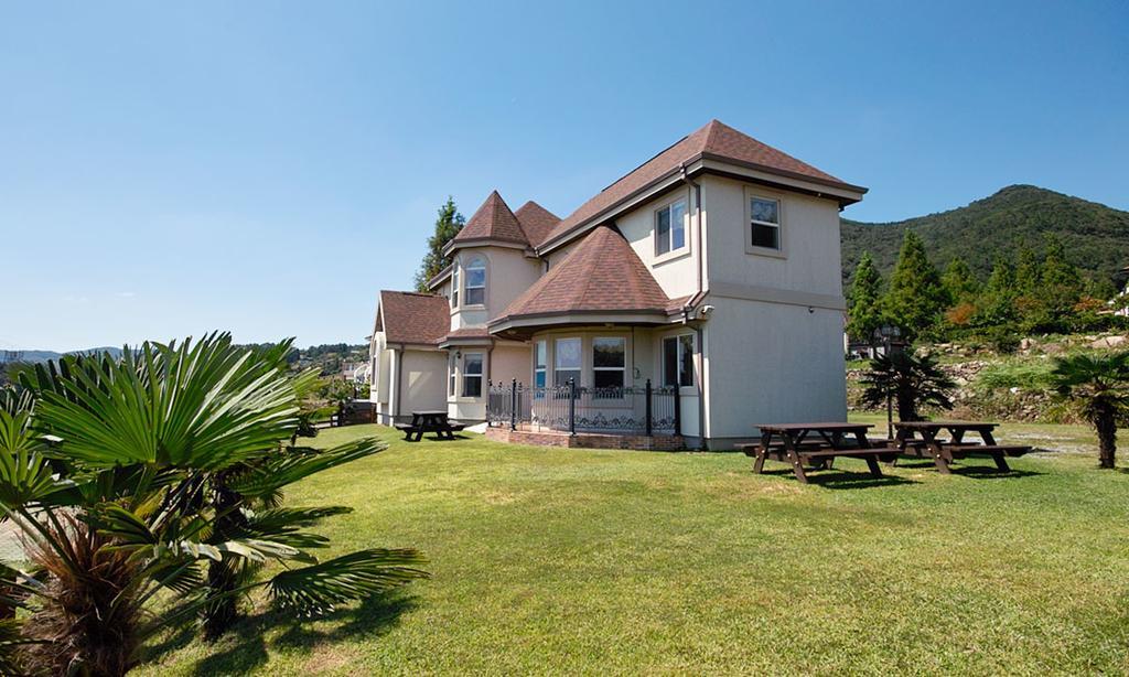 American Village Pension Manoa 南海郡 客房 照片